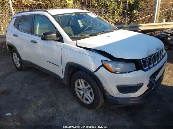 3C4NJCAB7JT461432 2018 JEEP COMPASS - Image 1