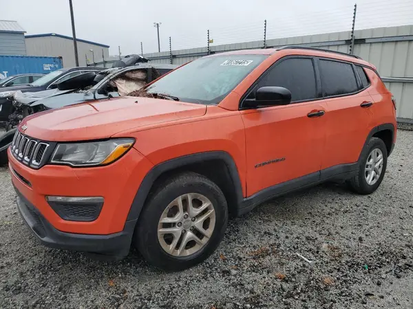 3C4NJCAB7JT468011 2018 JEEP COMPASS - Image 1
