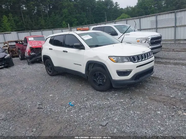 3C4NJCAB7KT646551 2019 JEEP COMPASS - Image 1