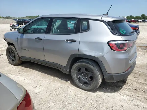 3C4NJCAB7KT686256 2019 JEEP COMPASS - Image 2