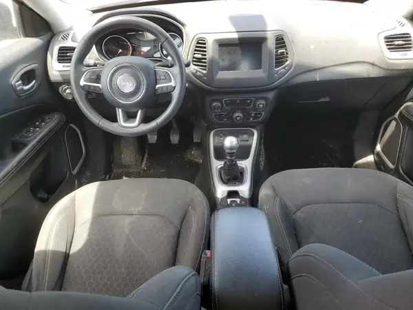 3C4NJCAB7KT686256 2019 JEEP COMPASS - Image 8