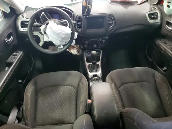 3C4NJCAB7KT814933 2019 JEEP COMPASS - Image 8
