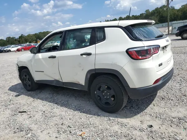 3C4NJCAB7KT814978 2019 JEEP COMPASS - Image 2
