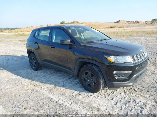 3C4NJCAB7LT230467 2020 JEEP COMPASS - Image 1