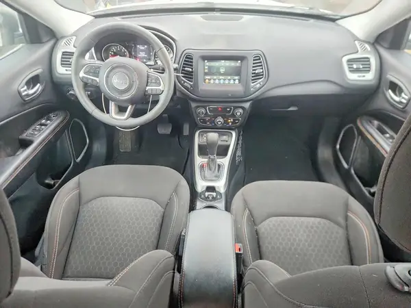 3C4NJCAB7LT235393 2020 JEEP COMPASS - Image 8
