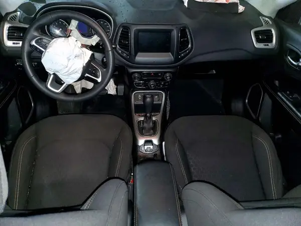 3C4NJCAB7MT508267 2021 JEEP COMPASS - Image 8