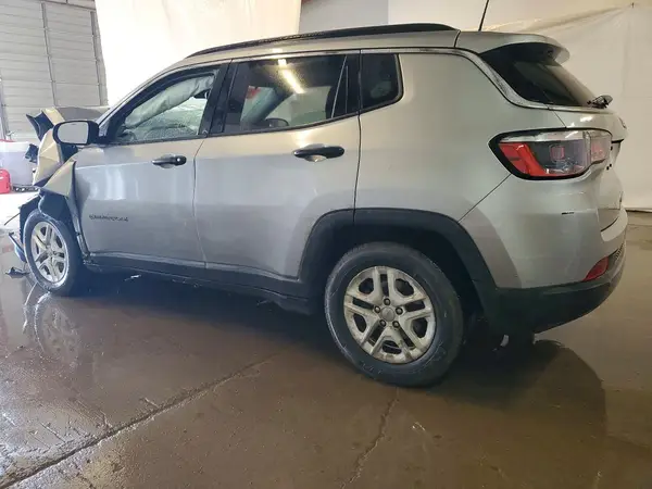 3C4NJCAB7MT560434 2021 JEEP COMPASS - Image 2
