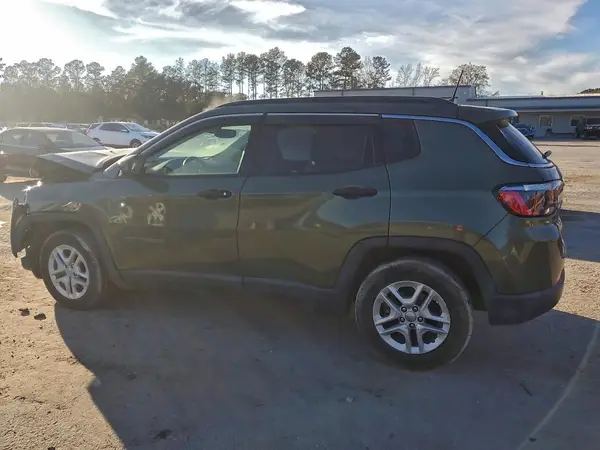 3C4NJCAB7MT588881 2021 JEEP COMPASS - Image 2