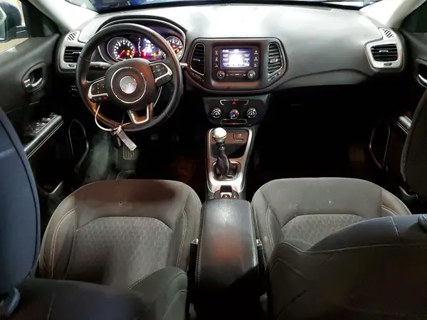 3C4NJCAB8HT672620 2017 JEEP COMPASS - Image 8