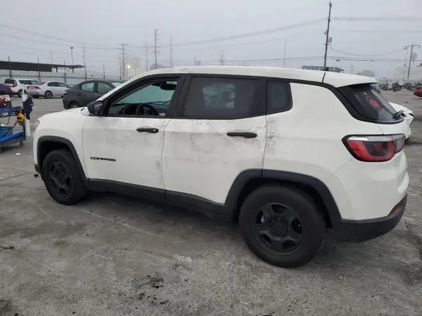 3C4NJCAB8HT672942 2017 JEEP COMPASS - Image 2