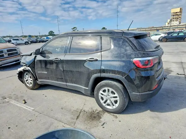 3C4NJCAB8JT102283 2018 JEEP COMPASS - Image 2