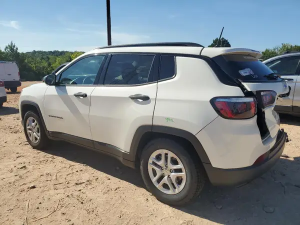 3C4NJCAB8JT240521 2018 JEEP COMPASS - Image 2