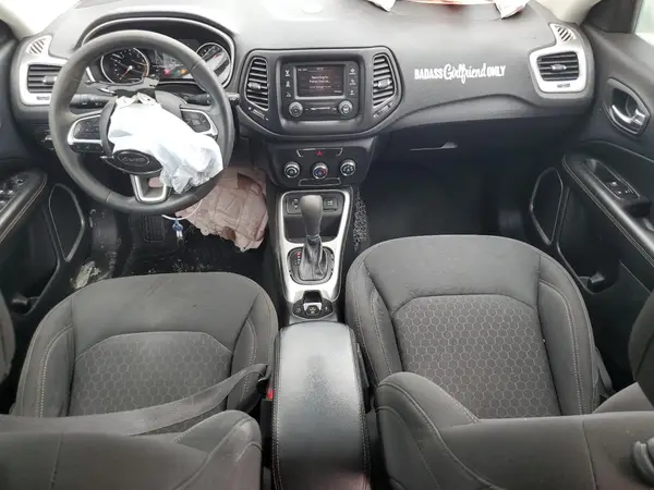 3C4NJCAB8JT265502 2018 JEEP COMPASS - Image 8