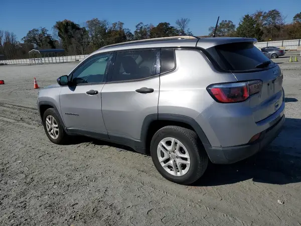 3C4NJCAB8JT502683 2018 JEEP COMPASS - Image 2