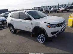3C4NJCAB8KT614661 2019 JEEP COMPASS