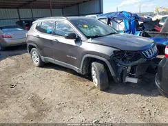 3C4NJCAB8KT636983 2019 JEEP COMPASS