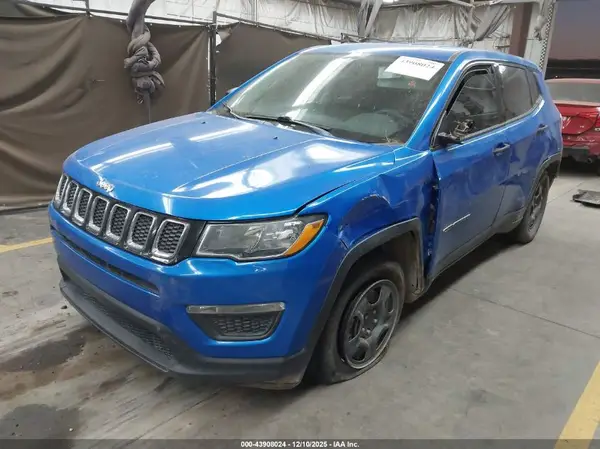 3C4NJCAB8LT158548 2020 JEEP COMPASS - Image 2