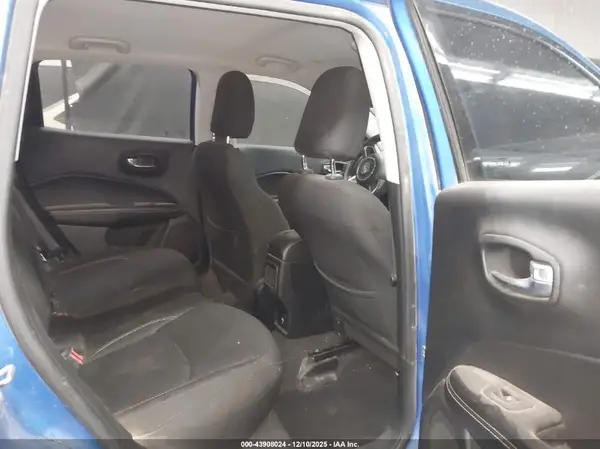 3C4NJCAB8LT158548 2020 JEEP COMPASS - Image 8