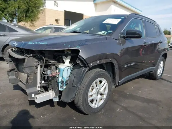 3C4NJCAB8LT169386 2020 JEEP COMPASS - Image 2