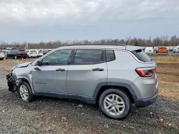 3C4NJCAB8LT253093 2020 JEEP COMPASS - Image 2