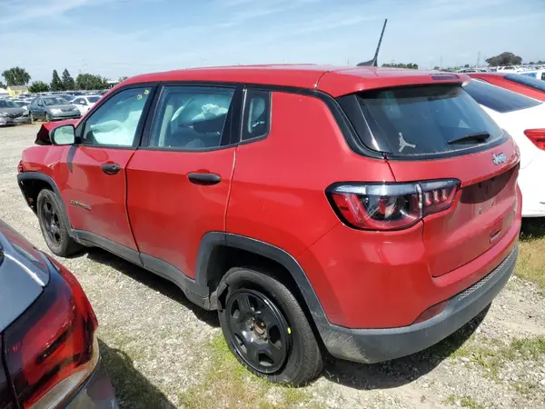 3C4NJCAB8MT526695 2021 JEEP COMPASS - Image 2
