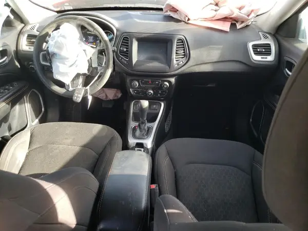3C4NJCAB8MT526695 2021 JEEP COMPASS - Image 8