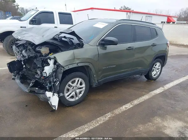 3C4NJCAB8MT535140 2021 JEEP COMPASS - Image 2