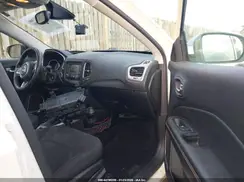 3C4NJCAB9JT136880 2018 JEEP COMPASS