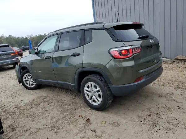 3C4NJCAB9JT186274 2018 JEEP COMPASS - Image 2