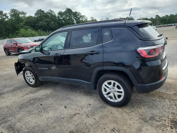3C4NJCAB9JT227924 2018 JEEP COMPASS - Image 2