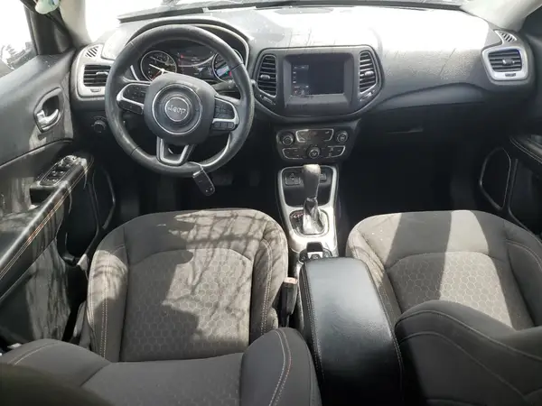 3C4NJCAB9JT233089 2018 JEEP COMPASS - Image 8