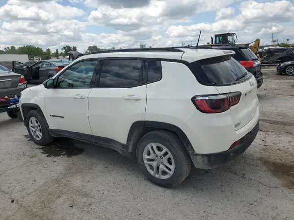 3C4NJCAB9JT319017 2018 JEEP COMPASS - Image 2