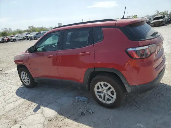 3C4NJCAB9JT335346 2018 JEEP COMPASS - Image 2