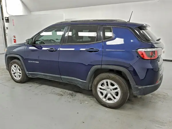 3C4NJCAB9JT488731 2018 JEEP COMPASS - Image 2