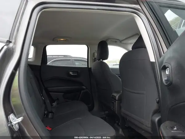 3C4NJCAB9JT489149 2018 JEEP COMPASS - Image 8
