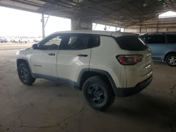 3C4NJCAB9KT613809 2019 JEEP COMPASS - Image 2