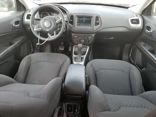3C4NJCAB9KT614670 2019 JEEP COMPASS - Image 8