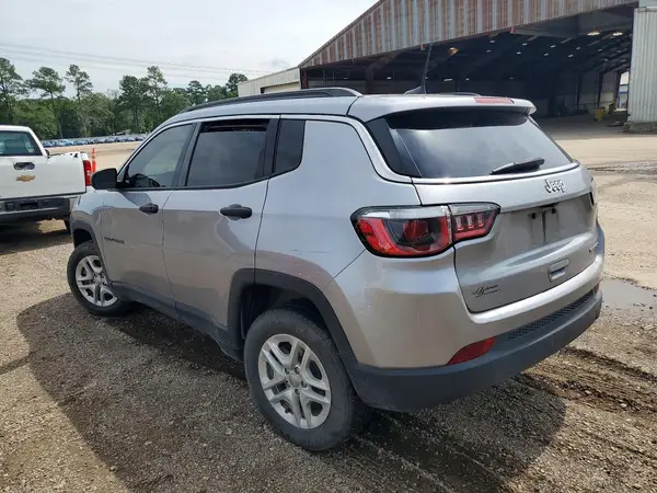 3C4NJCAB9KT615298 2019 JEEP COMPASS - Image 2