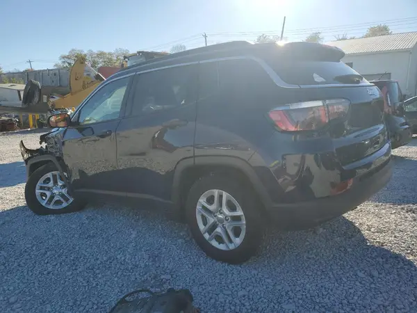 3C4NJCAB9KT636877 2019 JEEP COMPASS - Image 2