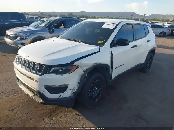 3C4NJCAB9KT677266 2019 JEEP COMPASS - Image 2