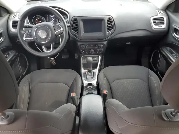 3C4NJCAB9KT727096 2019 JEEP COMPASS - Image 8
