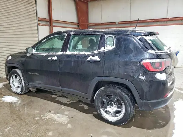 3C4NJCAB9KT819809 2019 JEEP COMPASS - Image 2