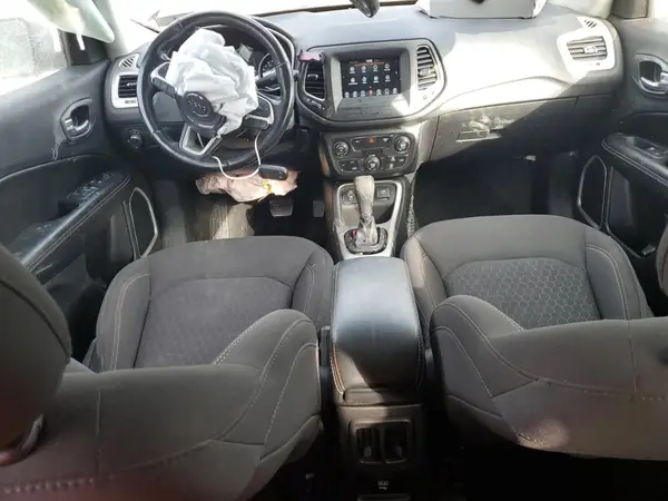 3C4NJCAB9LT133738 2020 JEEP COMPASS - Image 8