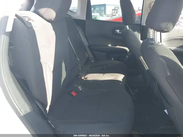 3C4NJCAB9LT134159 2020 JEEP COMPASS - Image 8