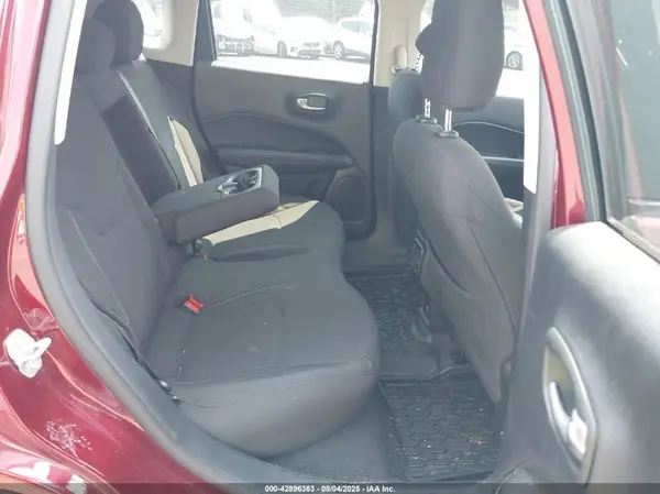 3C4NJCAB9MT572200 2021 JEEP COMPASS - Image 8