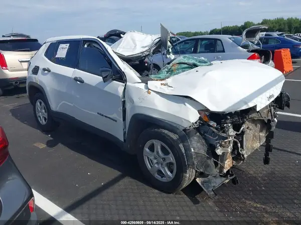 3C4NJCAB9NT179931 2022 JEEP COMPASS - Image 1