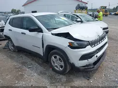 3C4NJCAB9NT224897 2022 JEEP COMPASS