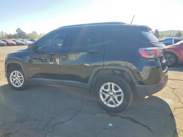 3C4NJCABXHT668360 2017 JEEP COMPASS - Image 2