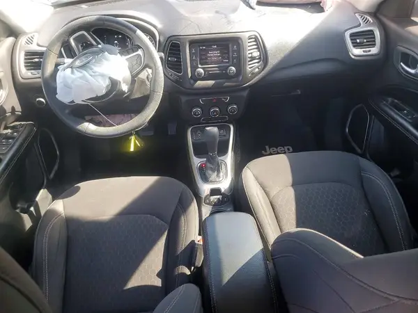 3C4NJCABXHT668360 2017 JEEP COMPASS - Image 8