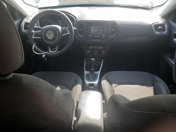 3C4NJCABXHT668391 2017 JEEP COMPASS - Image 8